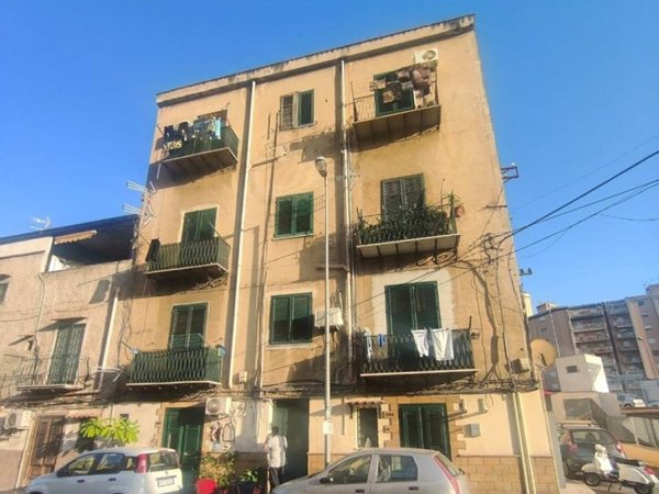appartamento in vendita a Palermo in zona Oreto