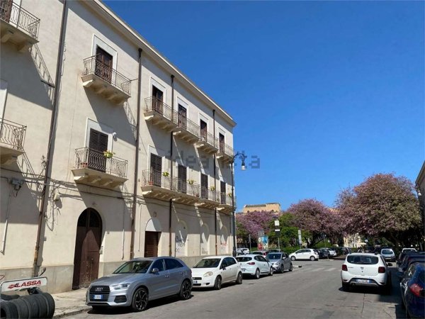 appartamento in vendita a Palermo in zona Centro storico