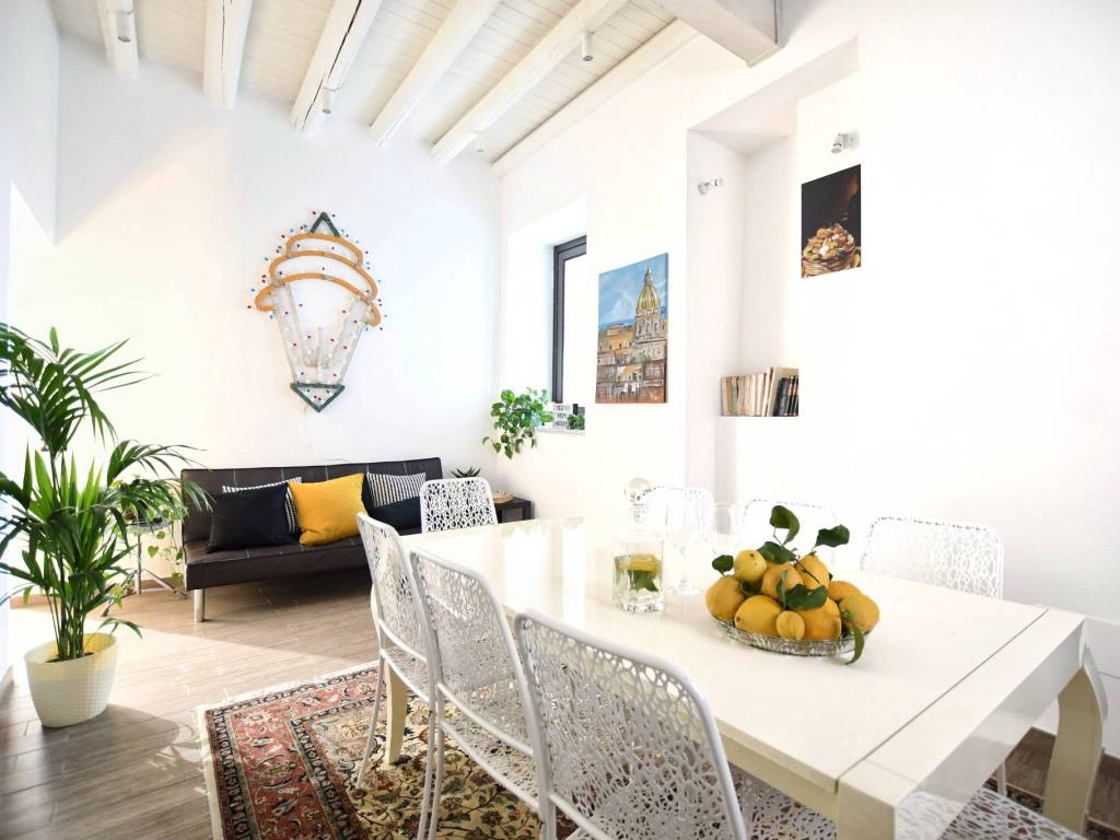 appartamento in vendita a Palermo in zona Centro storico