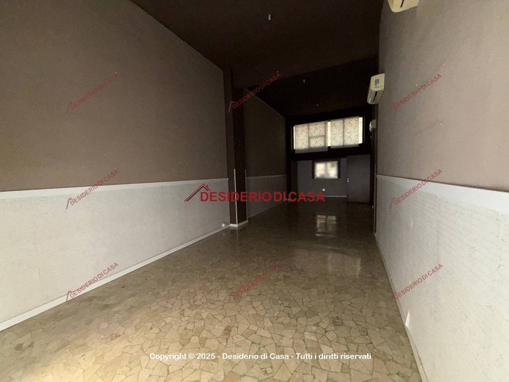 negozio in vendita a Palermo in zona Libertà