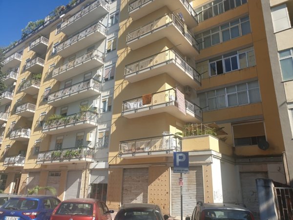 locale di sgombero in vendita a Palermo in zona Boccadifalco