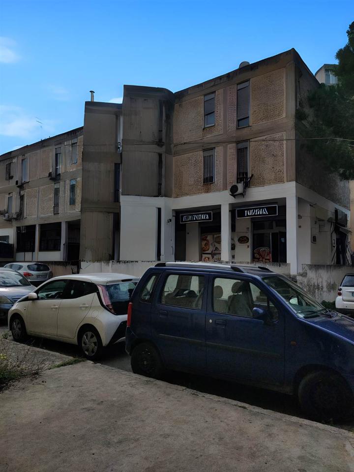 appartamento in vendita a Palermo in zona Montegrappa / Santa Rosalia