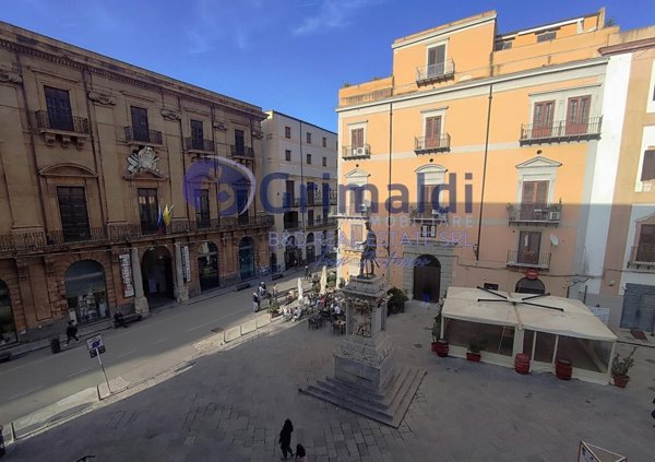 appartamento in vendita a Palermo in zona Centro storico