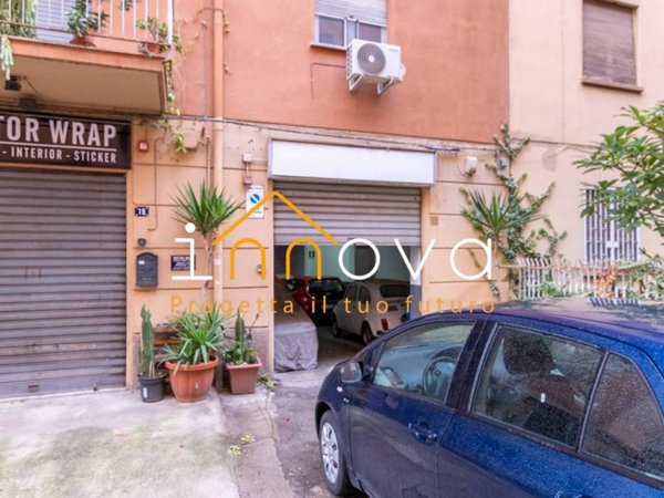 casa indipendente in vendita a Palermo in zona Politeama