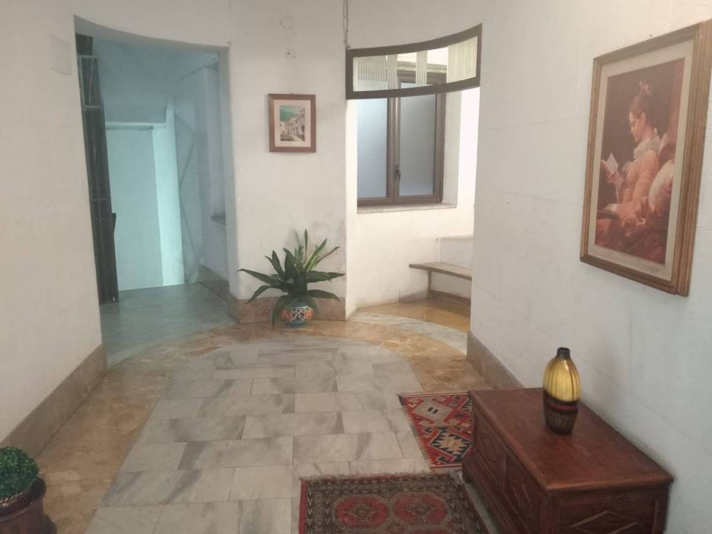 appartamento in vendita a Palermo in zona Libertà