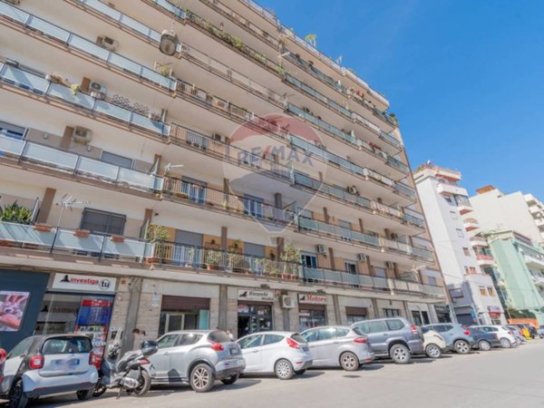 negozio in vendita a Palermo