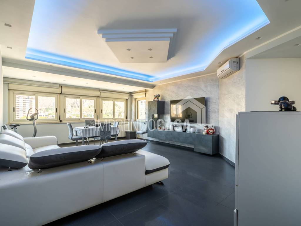 appartamento in vendita a Palermo in zona Montepellegrino