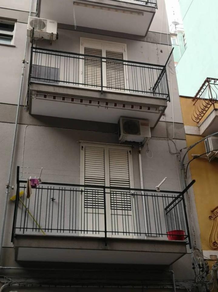 appartamento in vendita a Palermo in zona Arenella/Vergine Maria