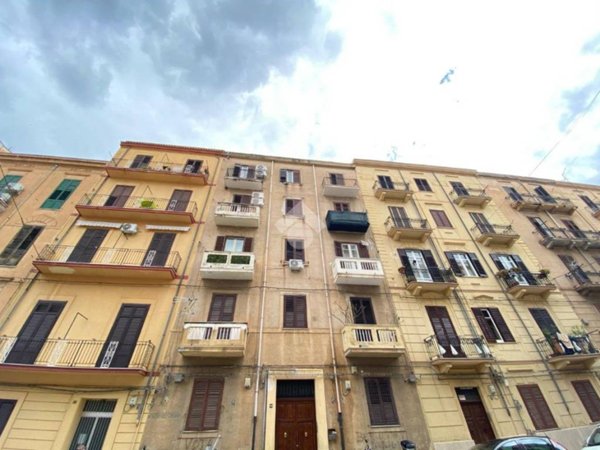 appartamento in vendita a Palermo in zona Montegrappa / Santa Rosalia