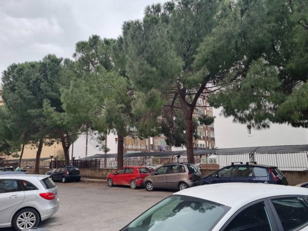 appartamento in vendita a Palermo