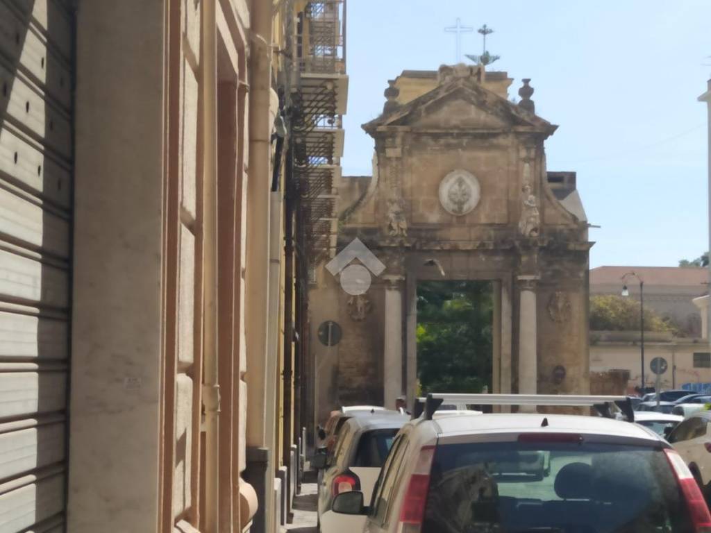 appartamento in vendita a Palermo in zona Centro storico