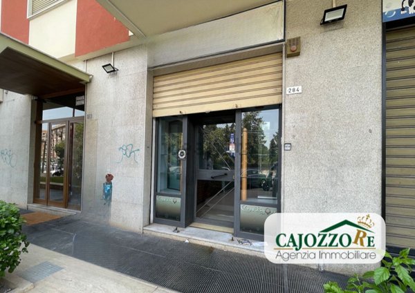 locale commerciale in vendita a Palermo in zona Uditore