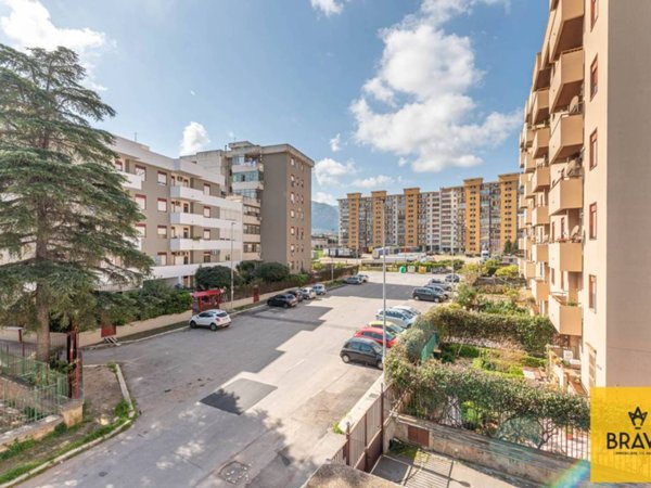 appartamento in vendita a Palermo in zona Oreto