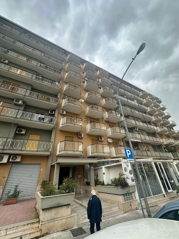 appartamento in vendita a Palermo in zona Calatafimi / Cuba