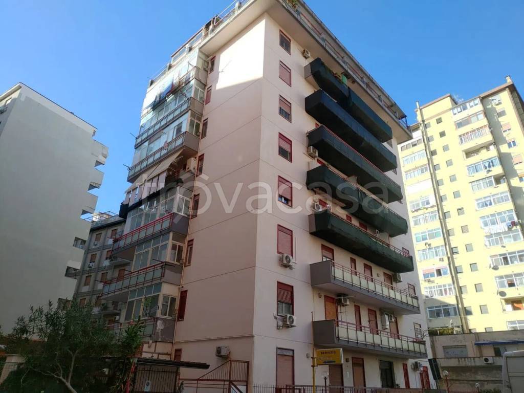 appartamento in vendita a Palermo in zona Montepellegrino