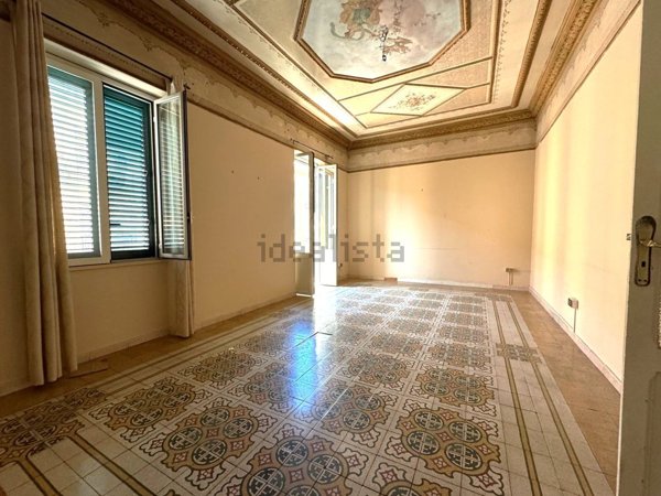 appartamento in vendita a Palermo in zona Zisa
