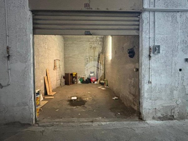 ufficio in vendita a Palermo in zona Acqua dei Corsari