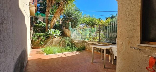 appartamento in vendita a Palermo in zona Mondello