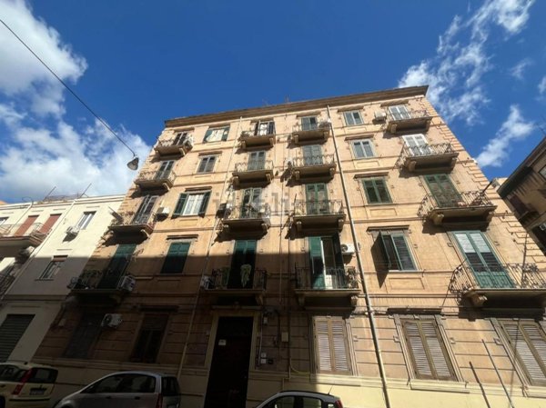 appartamento in vendita a Palermo in zona Oreto