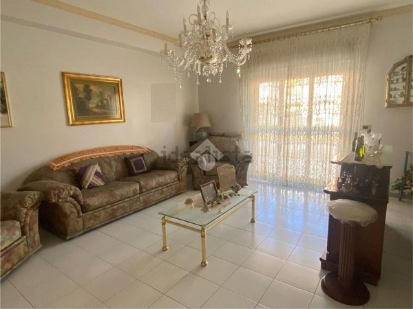appartamento in vendita a Palermo in zona Roccella