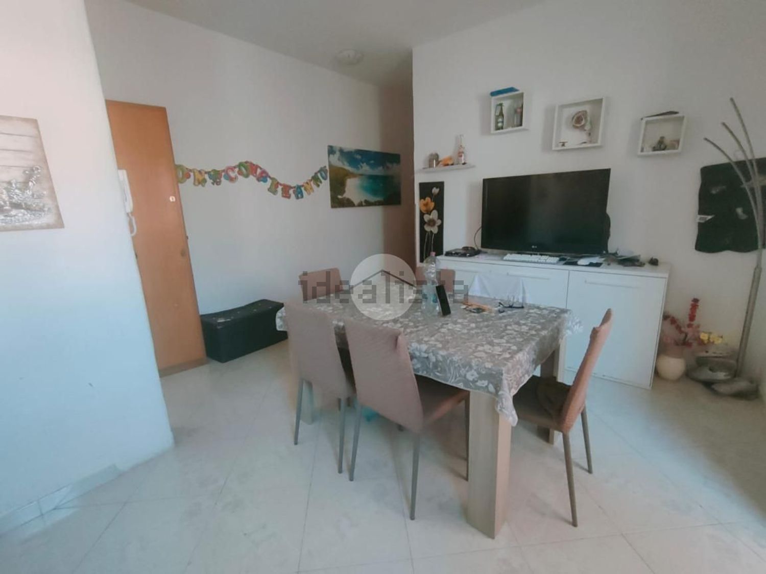 appartamento in vendita a Palermo in zona Arenella/Vergine Maria