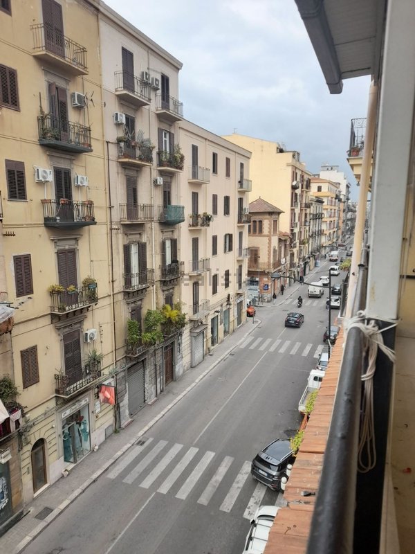 appartamento in vendita a Palermo in zona Oreto