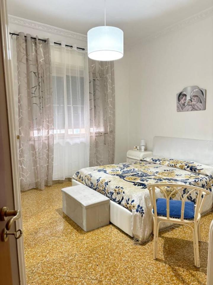 appartamento in vendita a Palermo in zona Montegrappa / Santa Rosalia