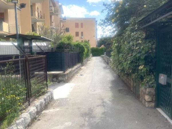 appartamento in vendita a Palermo in zona Baida