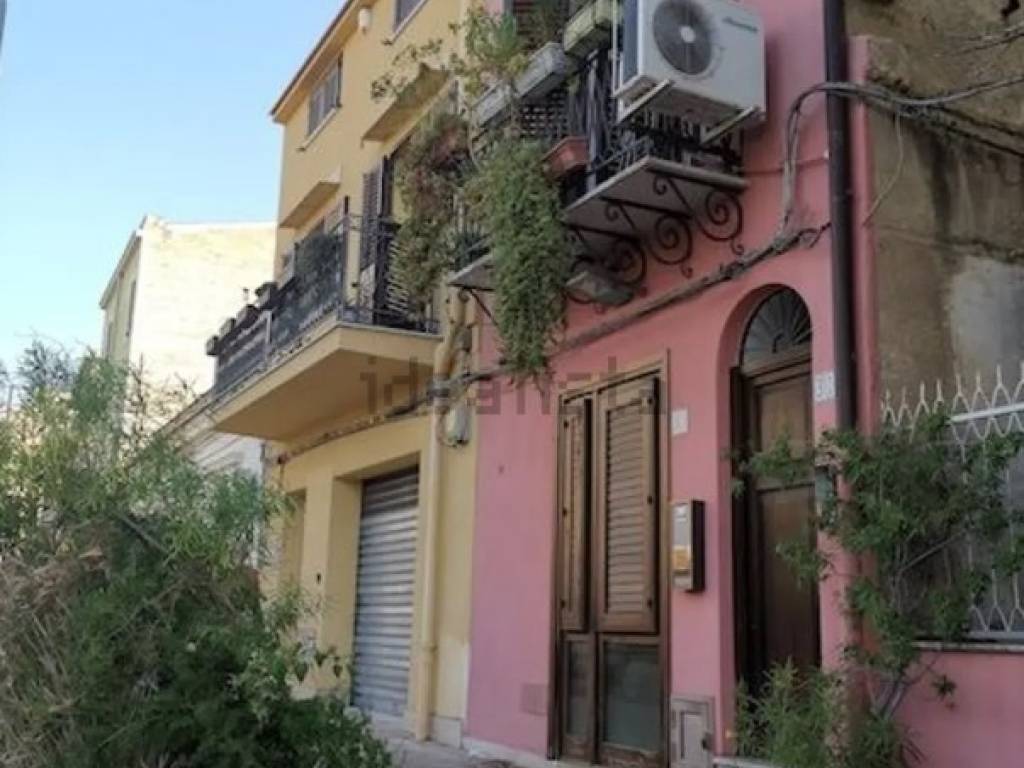 appartamento in vendita a Palermo in zona San Lorenzo