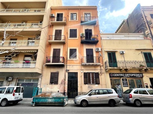 appartamento in vendita a Palermo in zona Calatafimi / Cuba