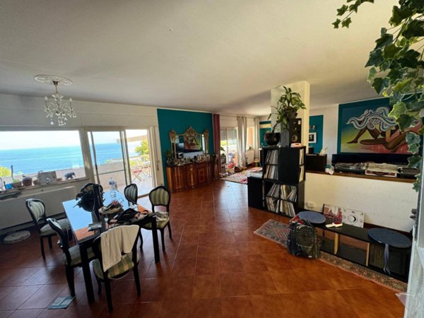 casa indipendente in vendita a Palermo in zona Addaura