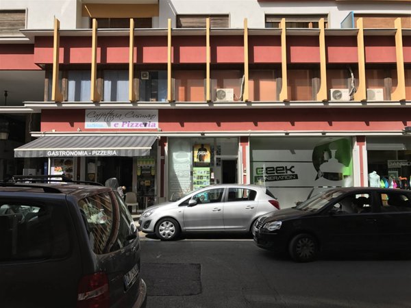 negozio in vendita a Palermo in zona Libertà