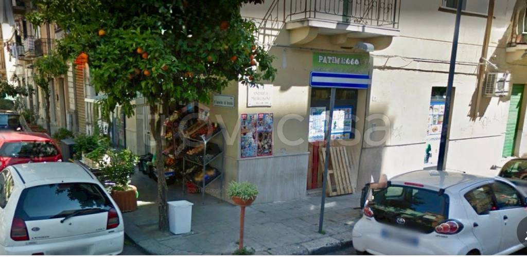 negozio in vendita a Palermo in zona Noce