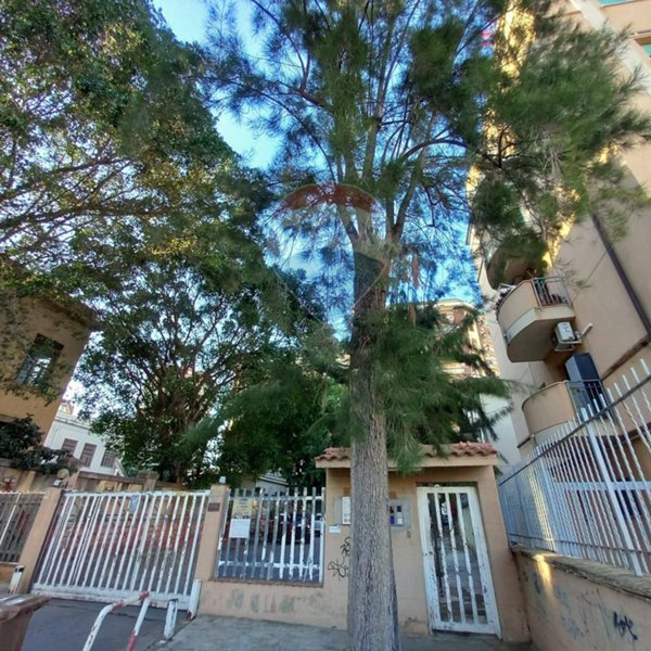 appartamento in vendita a Palermo in zona San Lorenzo