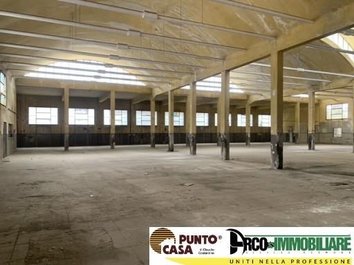 capannone in vendita a Palermo