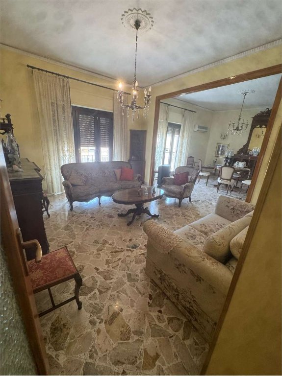appartamento in vendita a Palermo in zona Chiavelli