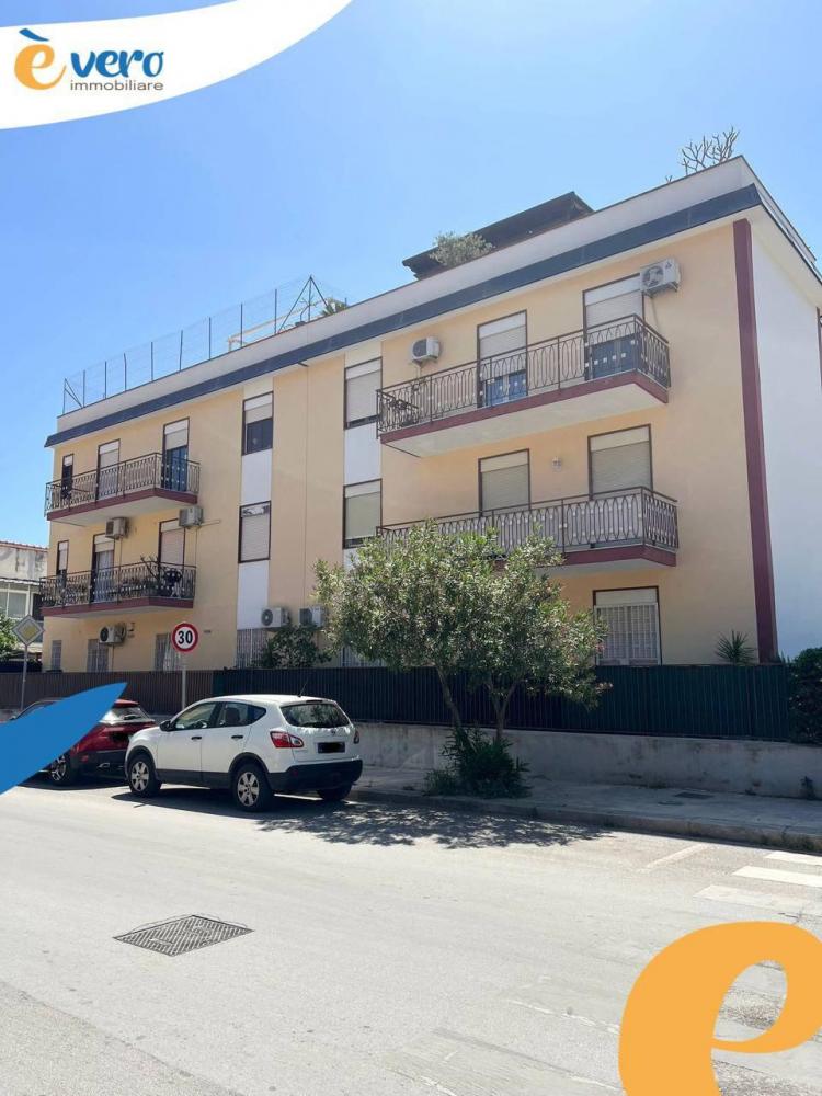 appartamento in vendita a Palermo in zona Mondello