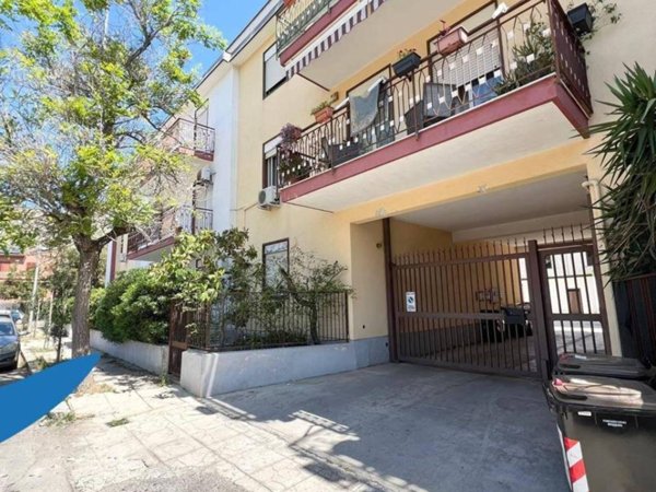 appartamento in vendita a Palermo in zona Partanna