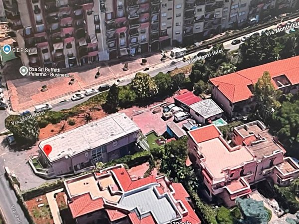 negozio in vendita a Palermo in zona Libertà
