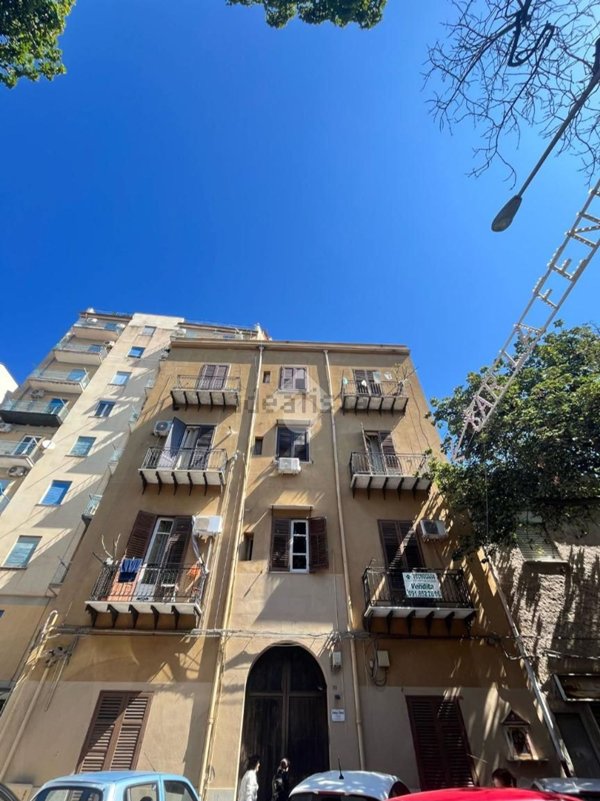 appartamento in vendita a Palermo in zona Oreto