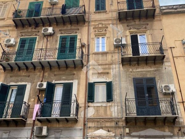 appartamento in vendita a Palermo in zona Montegrappa / Santa Rosalia
