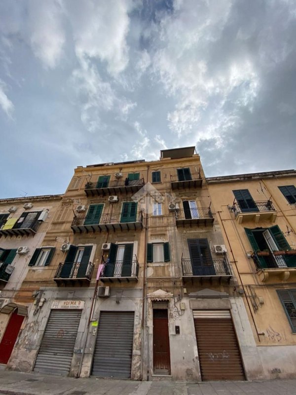 appartamento in vendita a Palermo in zona Oreto