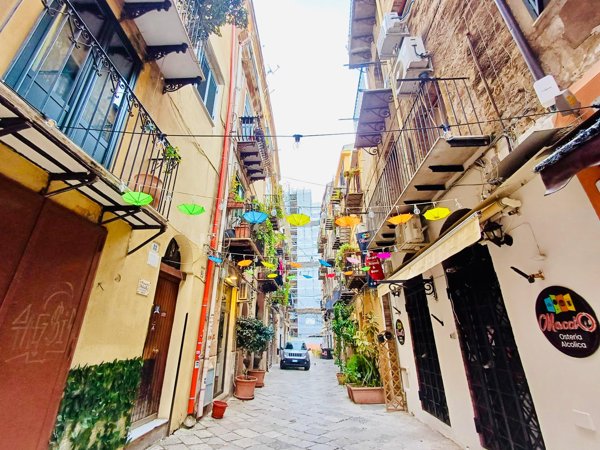 appartamento in vendita a Palermo in zona Centro storico