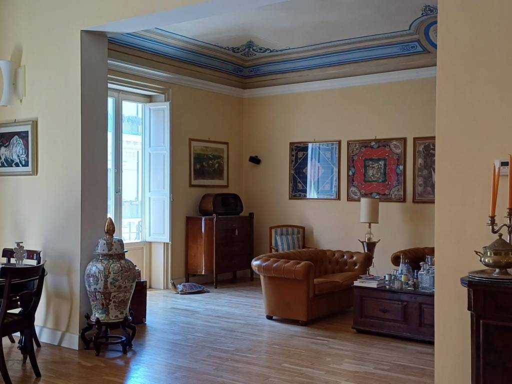 appartamento in vendita a Palermo in zona Libertà