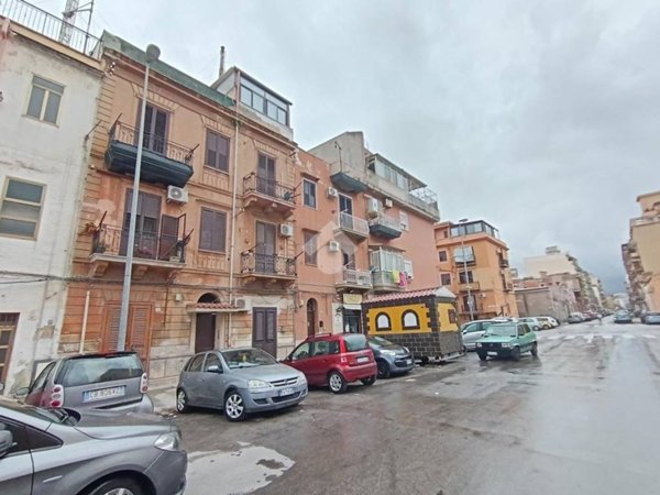 appartamento in vendita a Palermo in zona Montepellegrino