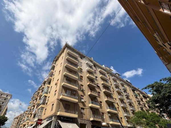 appartamento in vendita a Palermo in zona Oreto
