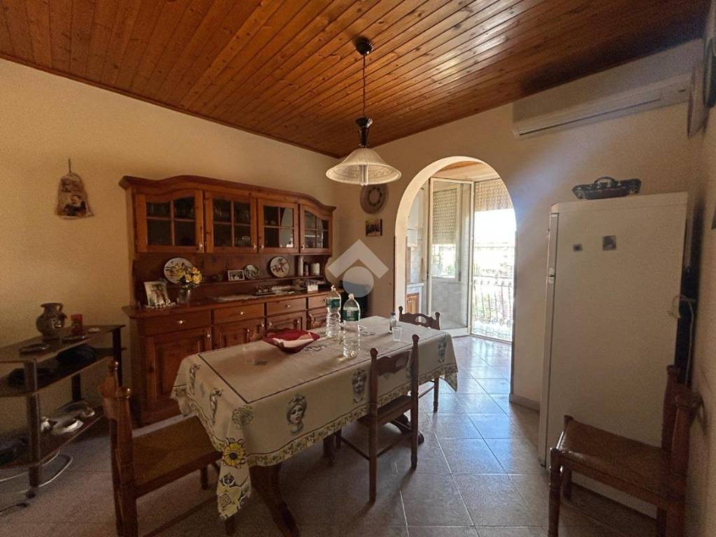 appartamento in vendita a Palermo in zona Montegrappa / Santa Rosalia