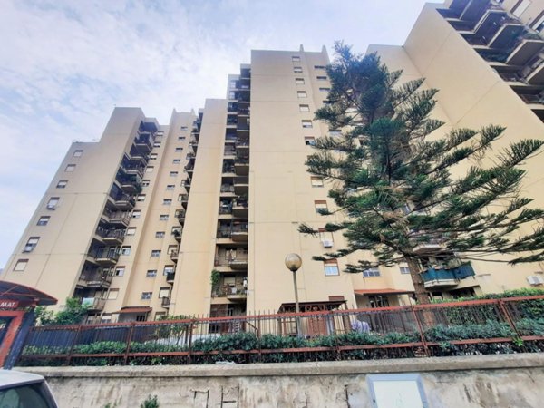 appartamento in vendita a Palermo in zona Chiavelli