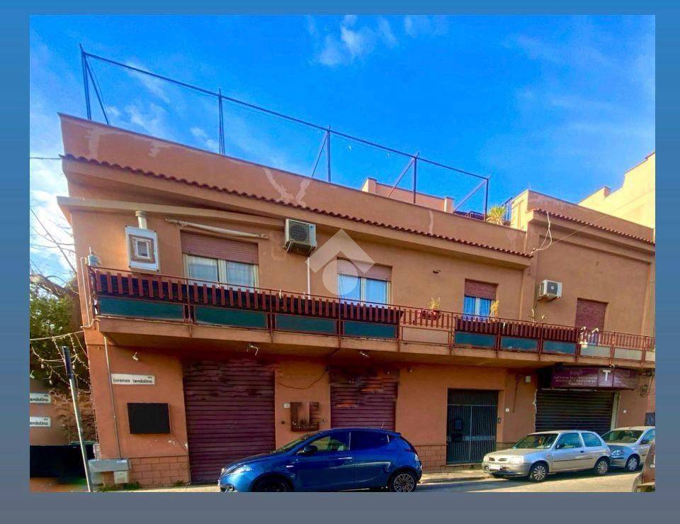 appartamento in vendita a Palermo in zona Sferracavallo