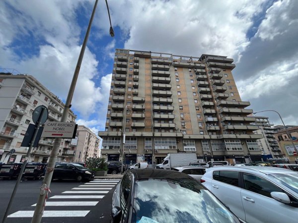 ufficio in vendita a Palermo